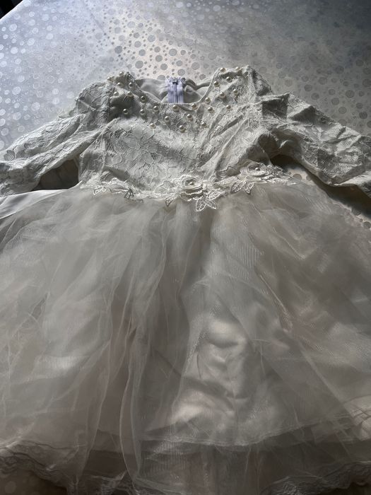 Продам детские платья