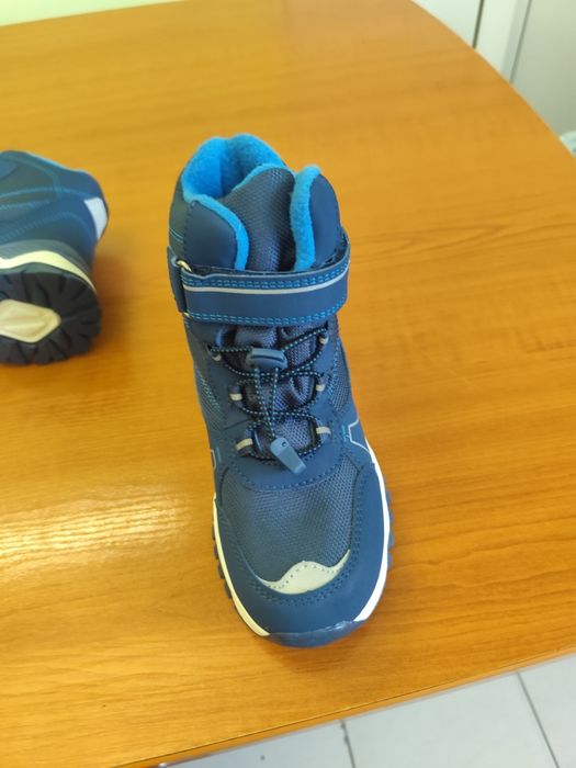 Непромокаеми детски обувки