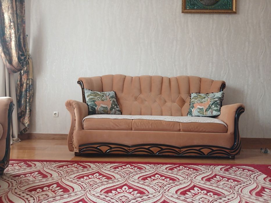 Диван сатылады 50000 срочно