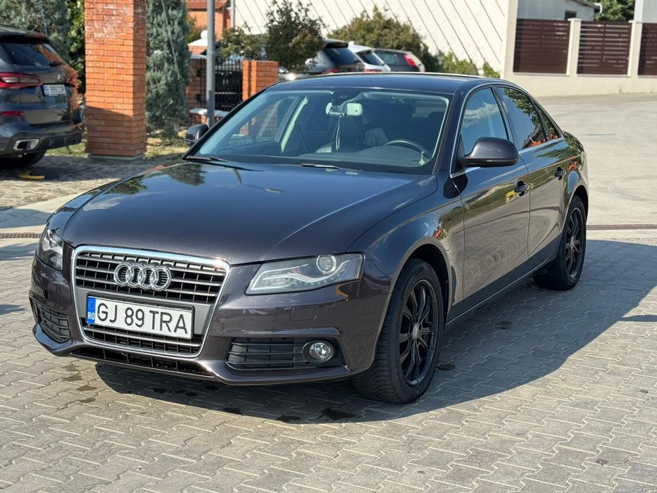 Audi A4 b8 ,5700€
