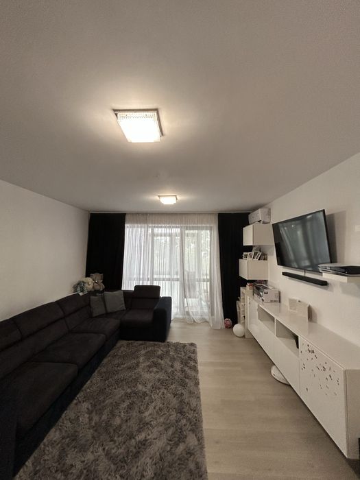 Apartament 3 camere, 2 bai, 2 balcoane, 2 locuri parcare