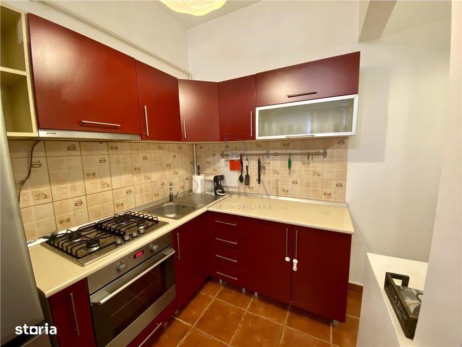 Circumvalatiunii, apartament 2 camere, centrala proprie, tavan 3.7 m