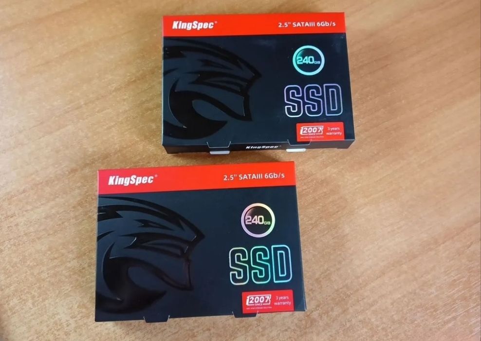 SSD диск 240 Gb. Новые.