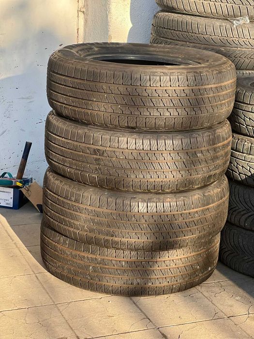 255 65 18 Goodyear M+S Гуми като нови!