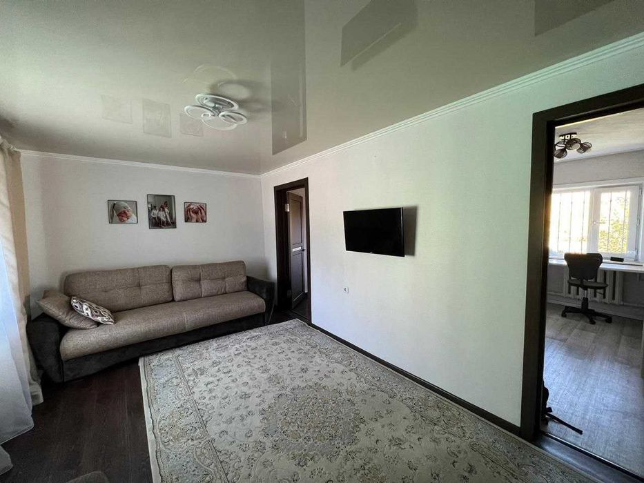 Продается часть дома в центре города !