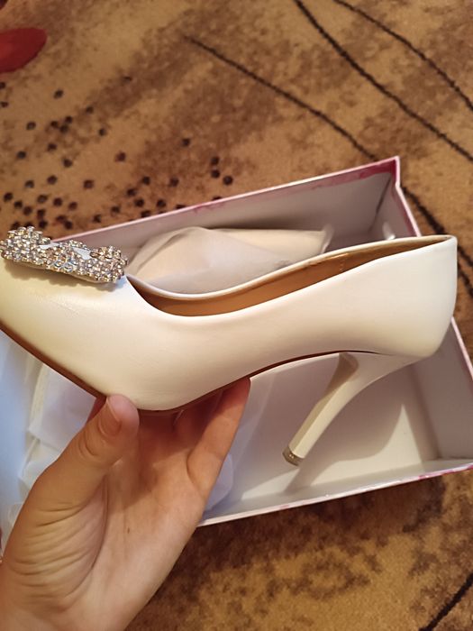 Белый туфли,новый