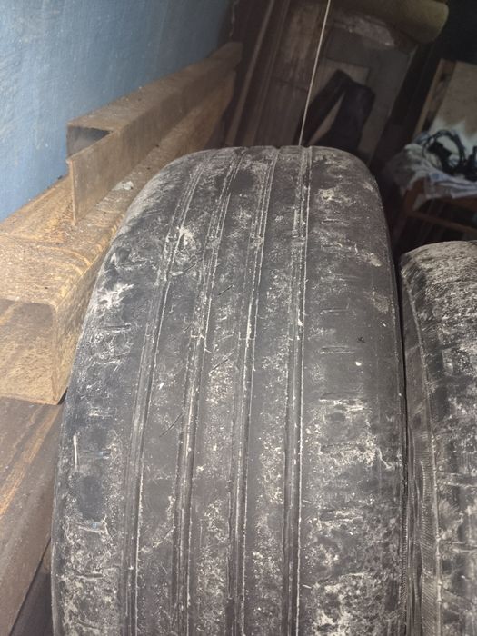 Продам Летние шины 2шт