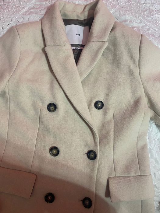 Дамско палто MNG