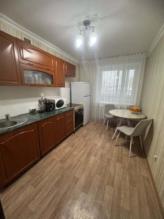 Продам кухонный гарнитур