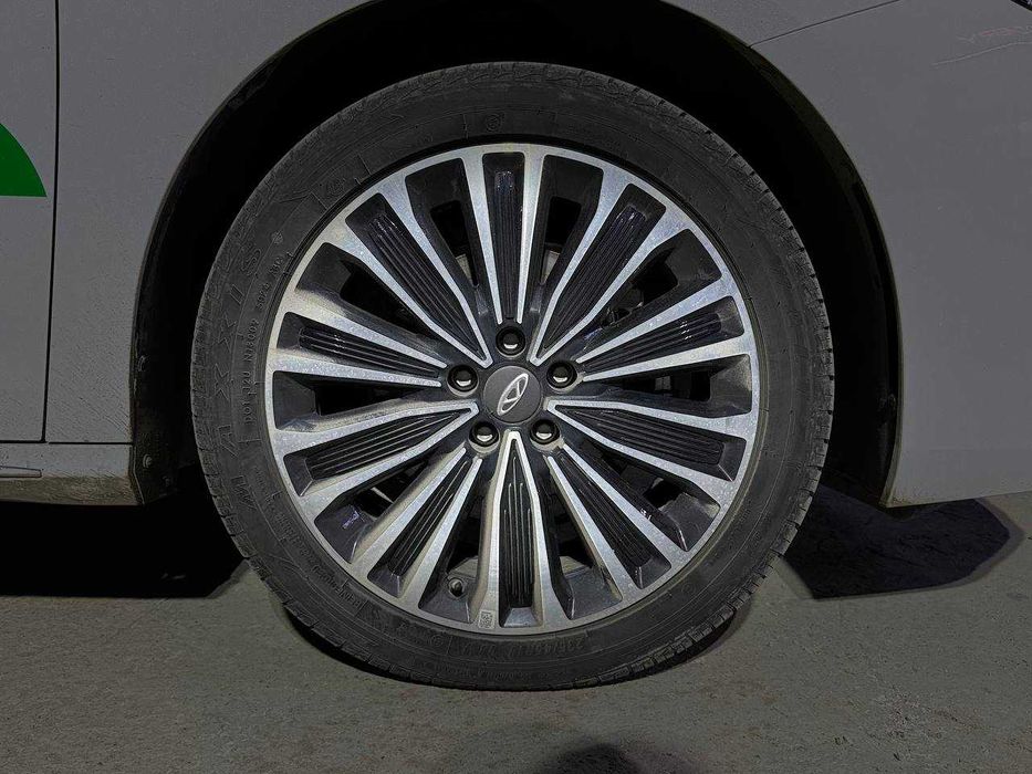 Chery Arrizo 8 Hybrid Premium ADM-ASTER Rasmiy dilerlik markazi.