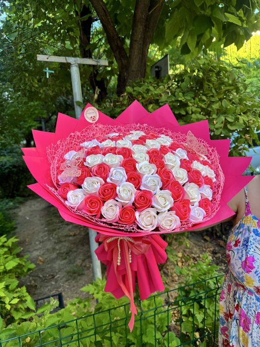 Super Ofertă! Buchet 101 Trandafiri Săpun 200 Lei / Livrare Toată Țara
