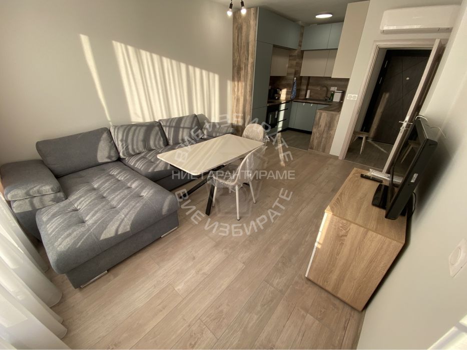 Дава се под наем Двустаен апартамент в Варна, Зимно кино Тракия - 60 кв.м за 550 € - Снимка #1