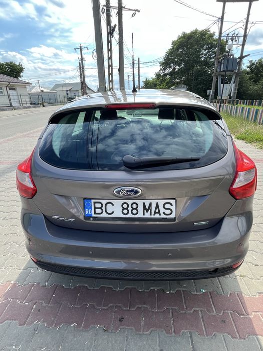 FORD Focus 2015 — imagine 4
