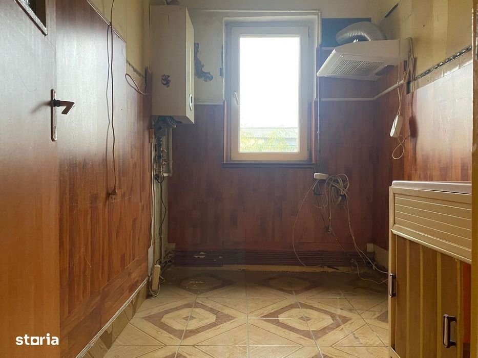 Vanzare apartament cu 3 camere în Micro 6  zonă căutată din Târgoviste