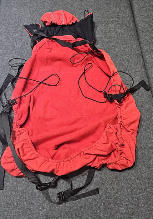 Protecție vreme rece pentru sistem de purtare bebe