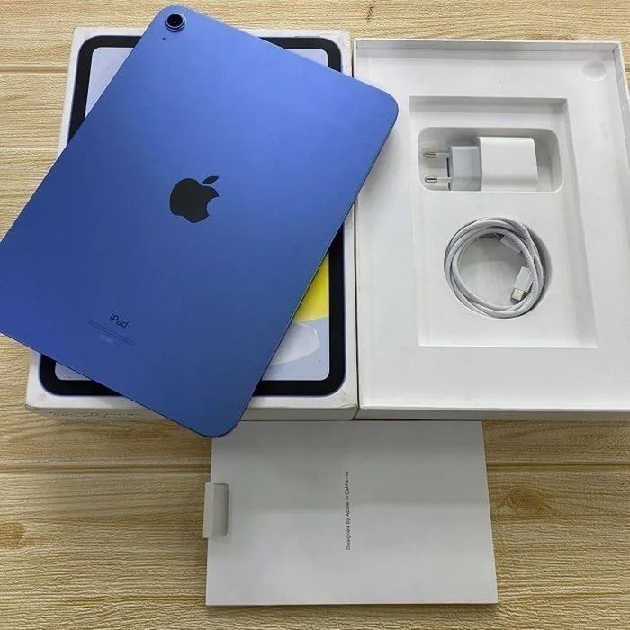 Продам iPad air 5