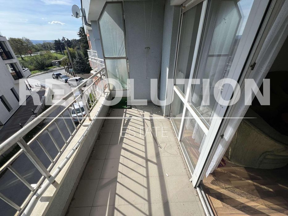 Тристаен апартамент  в гр.Варна, Бриз!