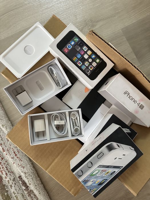 Коробки от iPhone 4/4s/5/5s