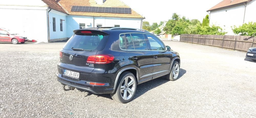VW Tiguan 2.0 TDI R-Line | 177 CP | Trapă | Piele | CarPlay | Distribuție + Schimburi noi 2026