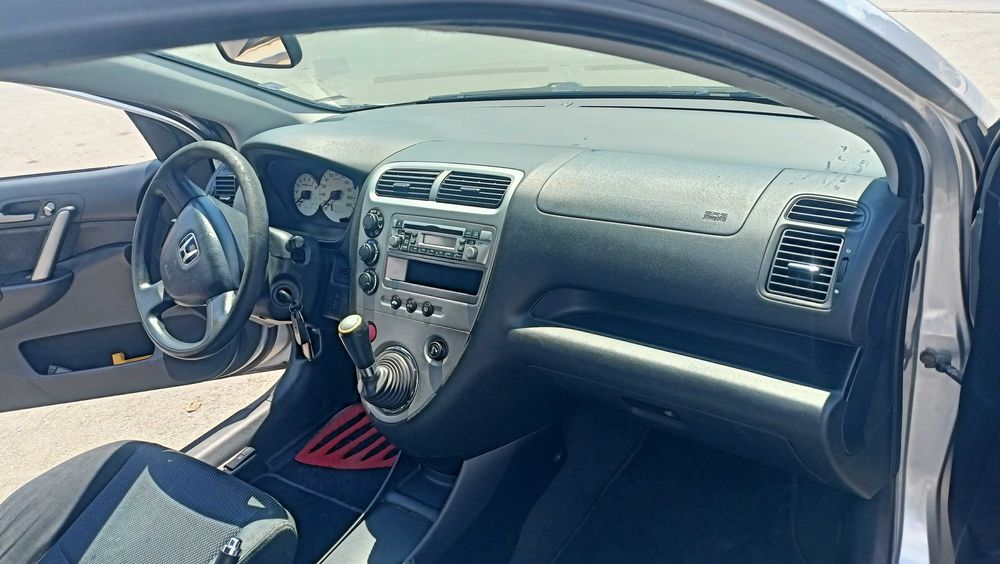 Honda Civic 2005 1.6 VTEC 2врати