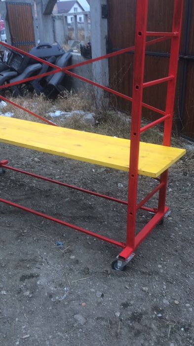 Schela metalica de interior