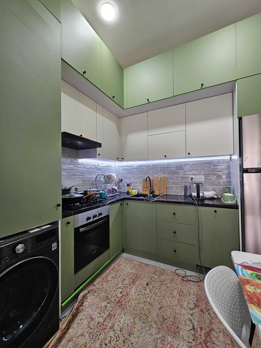 Академ городок. Коттедж. 1,5 сотки