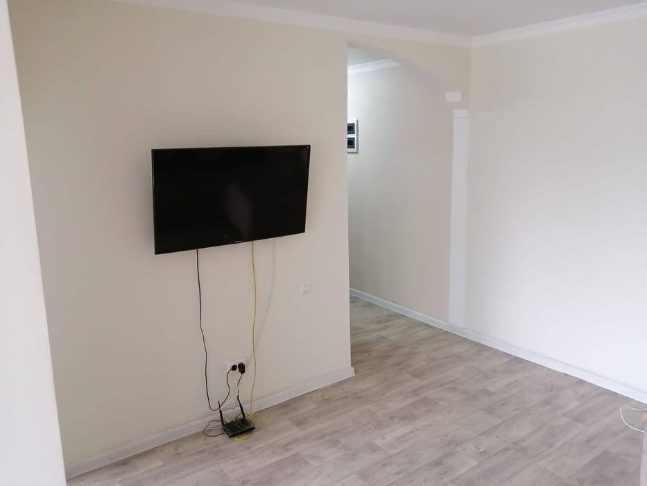 Кора камиш 1/2 Жоми бозор якин сотилади 2 хона