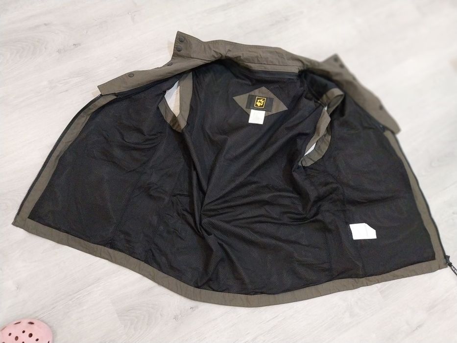 Jack Wolfskin-XL-разм.,мъжки елек с джобове,летен ,за туризм,лов рибол
