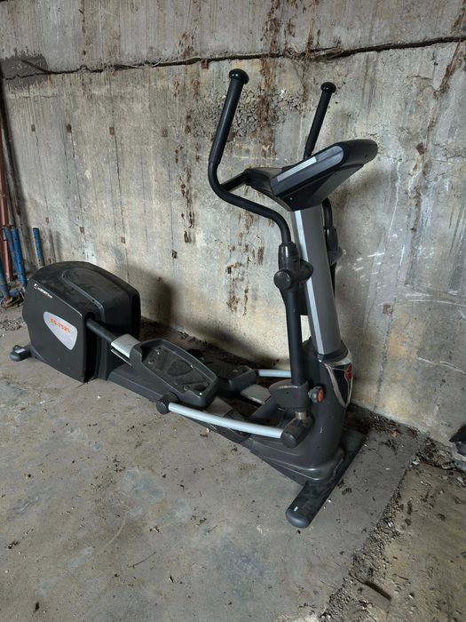 Фитнес уреди и фитнес настилка