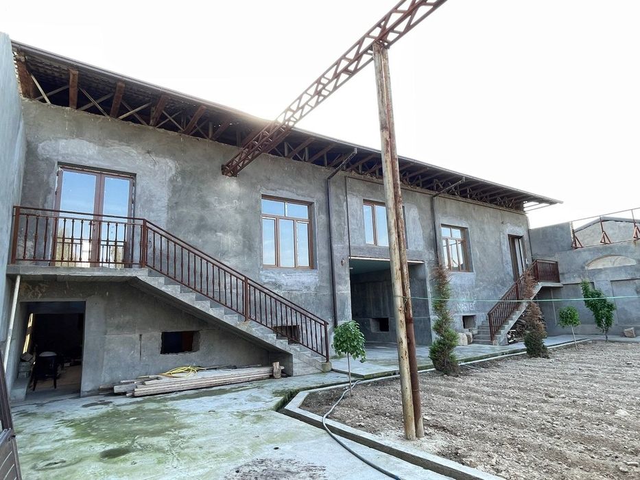 Yengi uchastka sotiladi