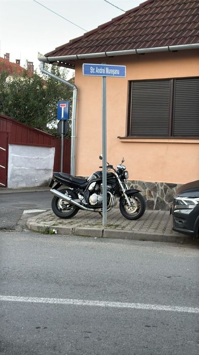 Suzuki Bandit S600