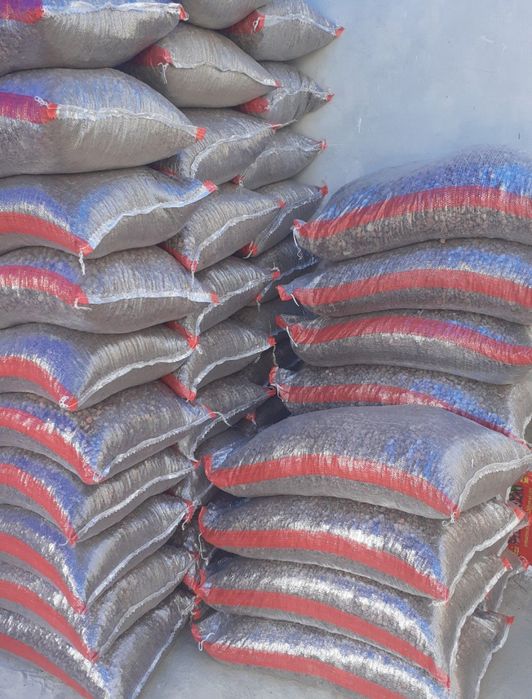 Керамзит б/у для засыпки стяжки.