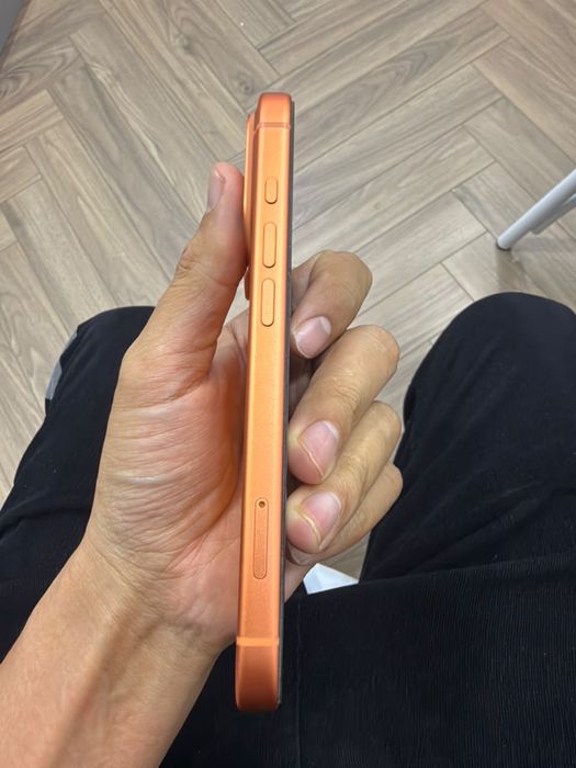 Iphone 17 pro orange,256