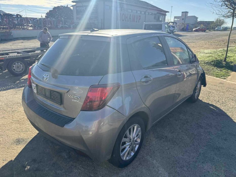 Тойота Ярис 1.3 100кс. /Toyota Yaris 1.3b 100кс.