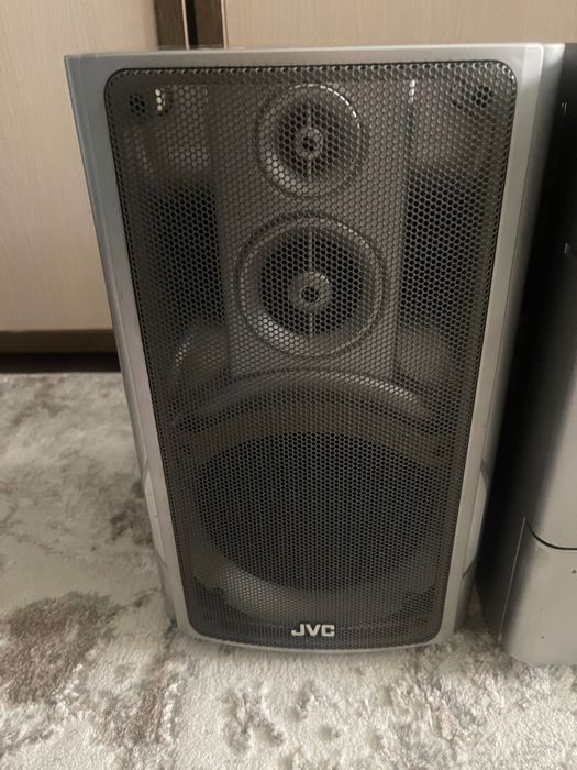 Музыкальный центр JVC