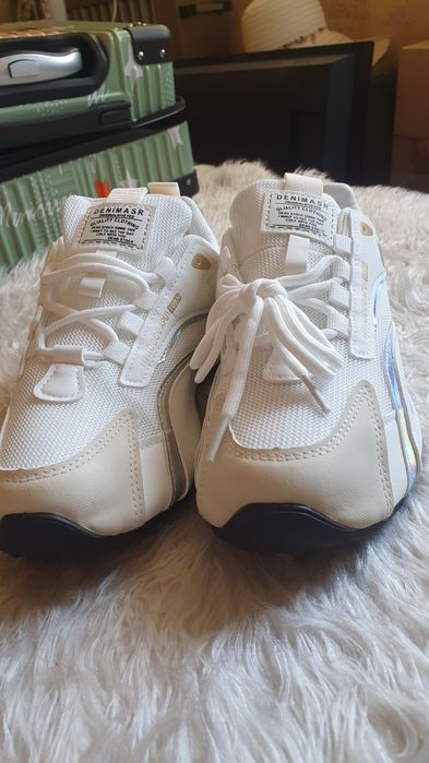 Дамски маратонки