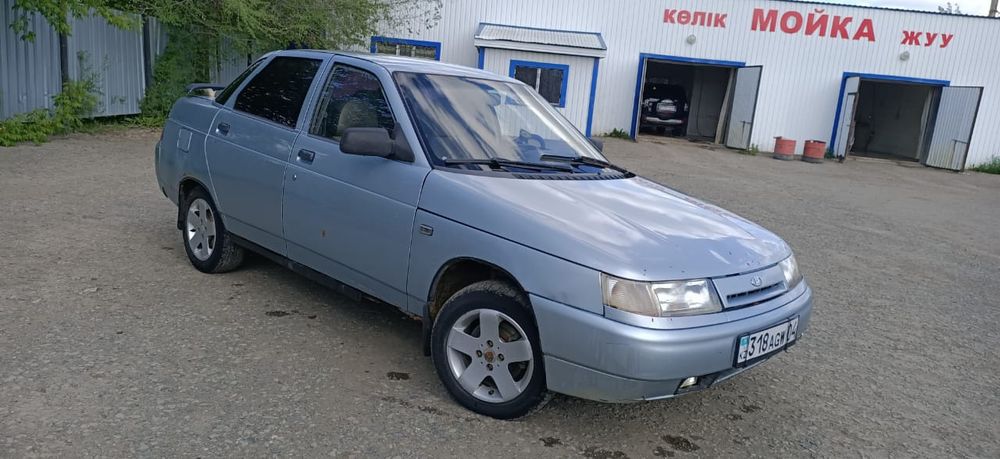 Продам ваз 2110 год2002
