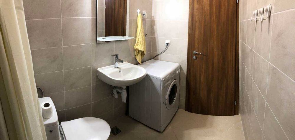 Дава се под наем Тристаен апартамент в София, Младост 4 - 75 кв.м за 765 € - Снимка #5