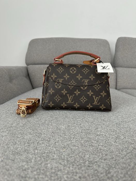 Vand genti noi guess/louis vuitton