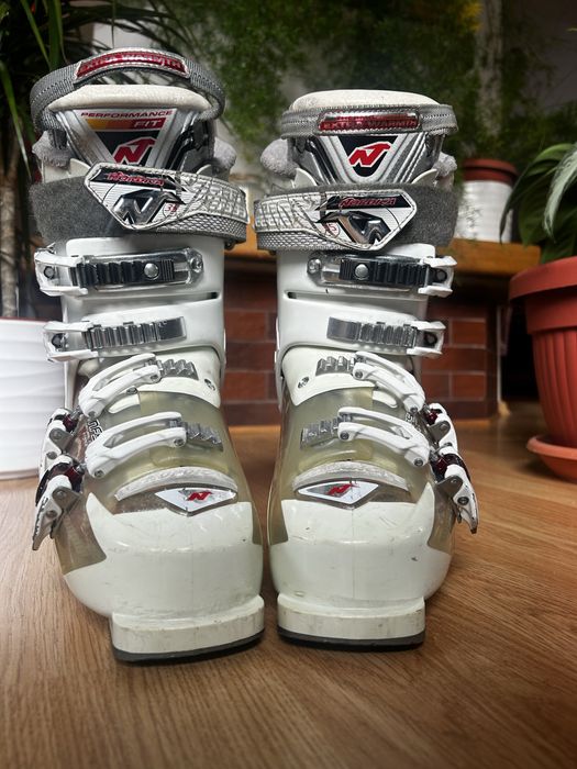 Clapari marimea 37-38