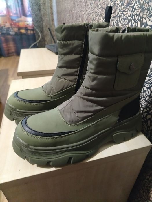 Продам мужскую обувь