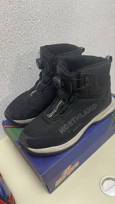 Зимняя обувь на мальчика