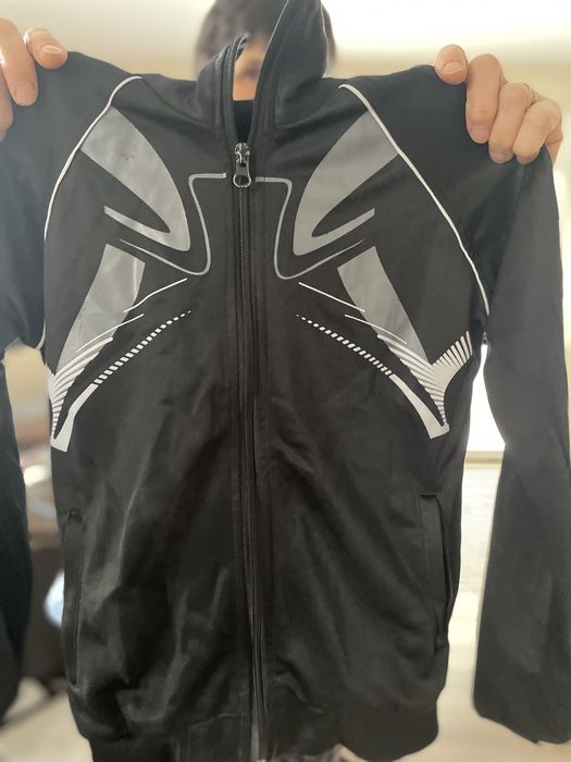 Маркови суичъри за 10,11 годишни