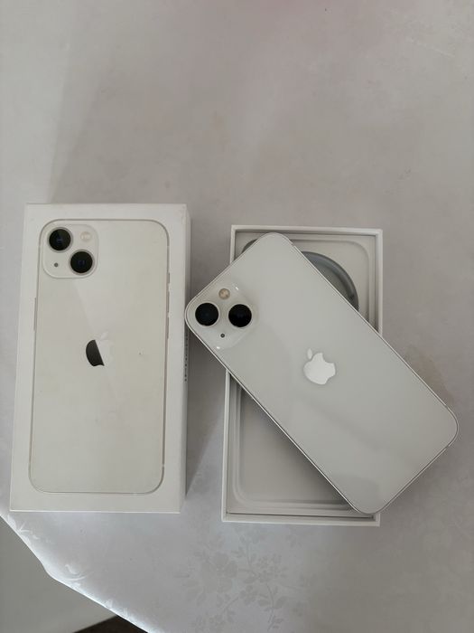 Продам айфон 13 с коробкой