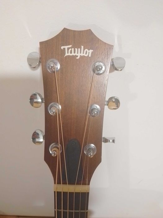 Chitara acustica Big Baby Taylor + husă