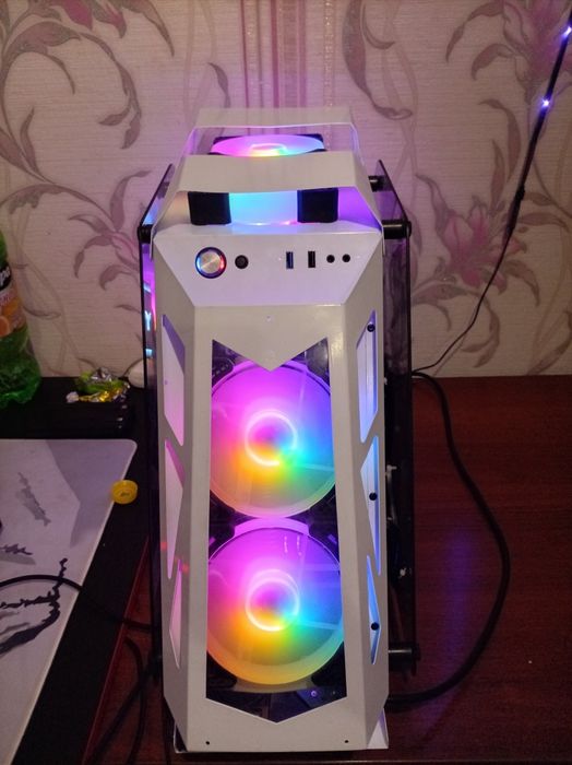 Игровой корпус  Mechades Mid Tower