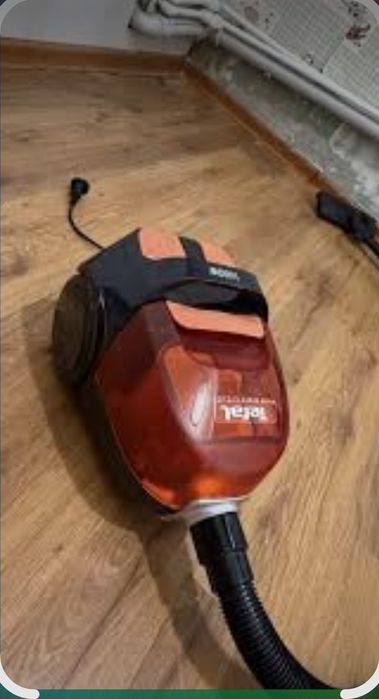 Пылесос  TEFAL  micro space cyclonic