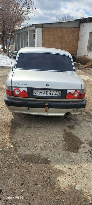 УАЗ 31105 yurib turibdi