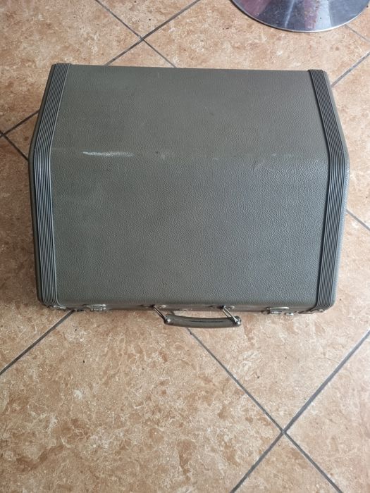 Vând Hohner Verdi  2