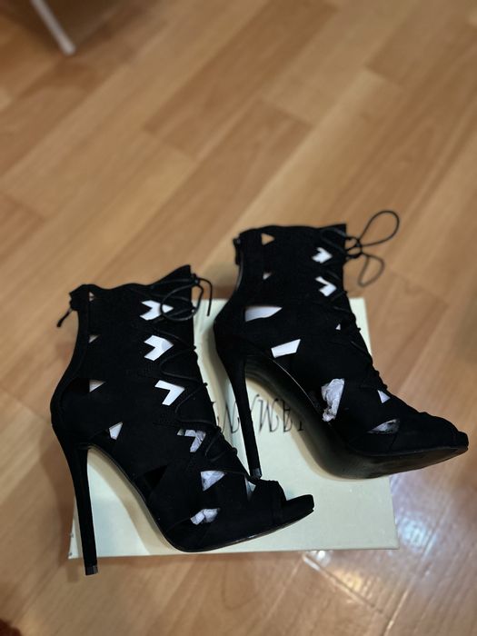 Обувь батильоны новые